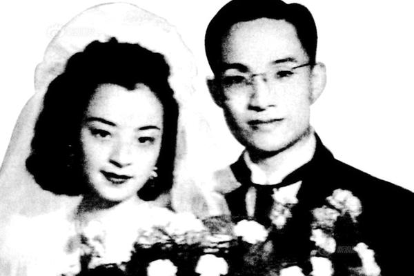 往日不再埋伏营地猎人成就怎么做